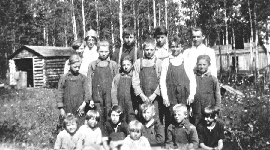 Sister Mary Rodgers with class in Ketchen, Saskatchewan